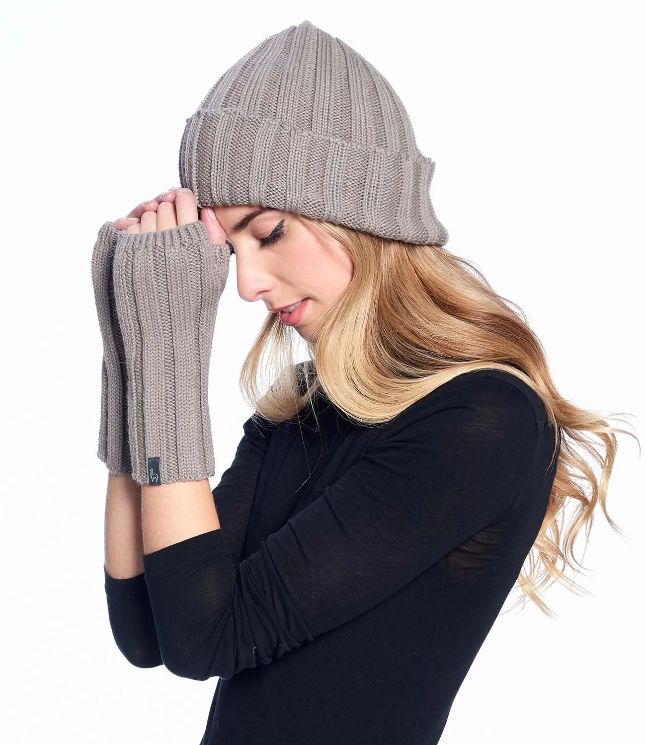 Alpaca Beanie Hat - Accordion - Sand