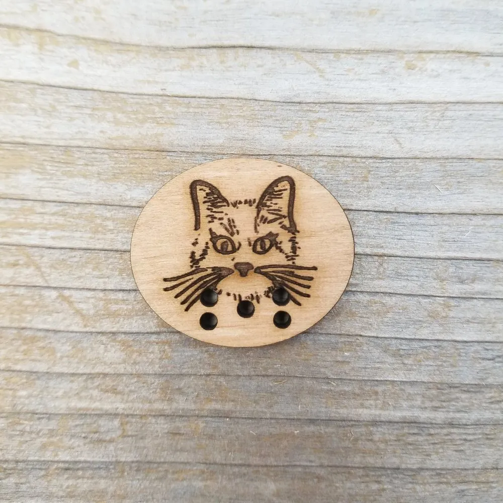 Cat Bowtie Stitchable Bamboo Needle Minder