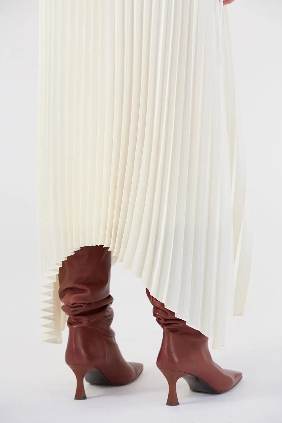 Dilan Skirt Pleated Satin Off-White
