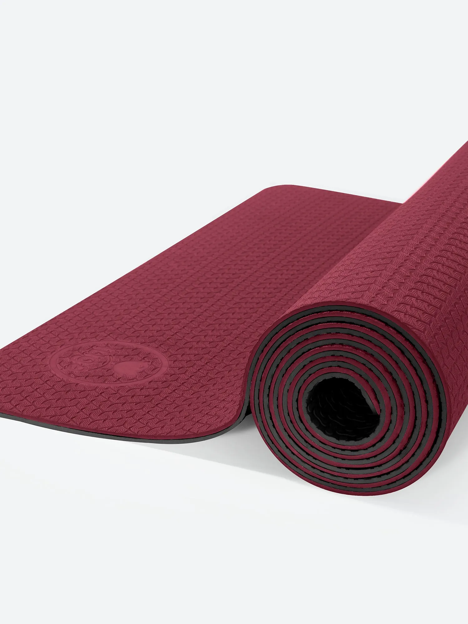 IUGA Eco-Friendly Non Slip TPE Yoga Mat