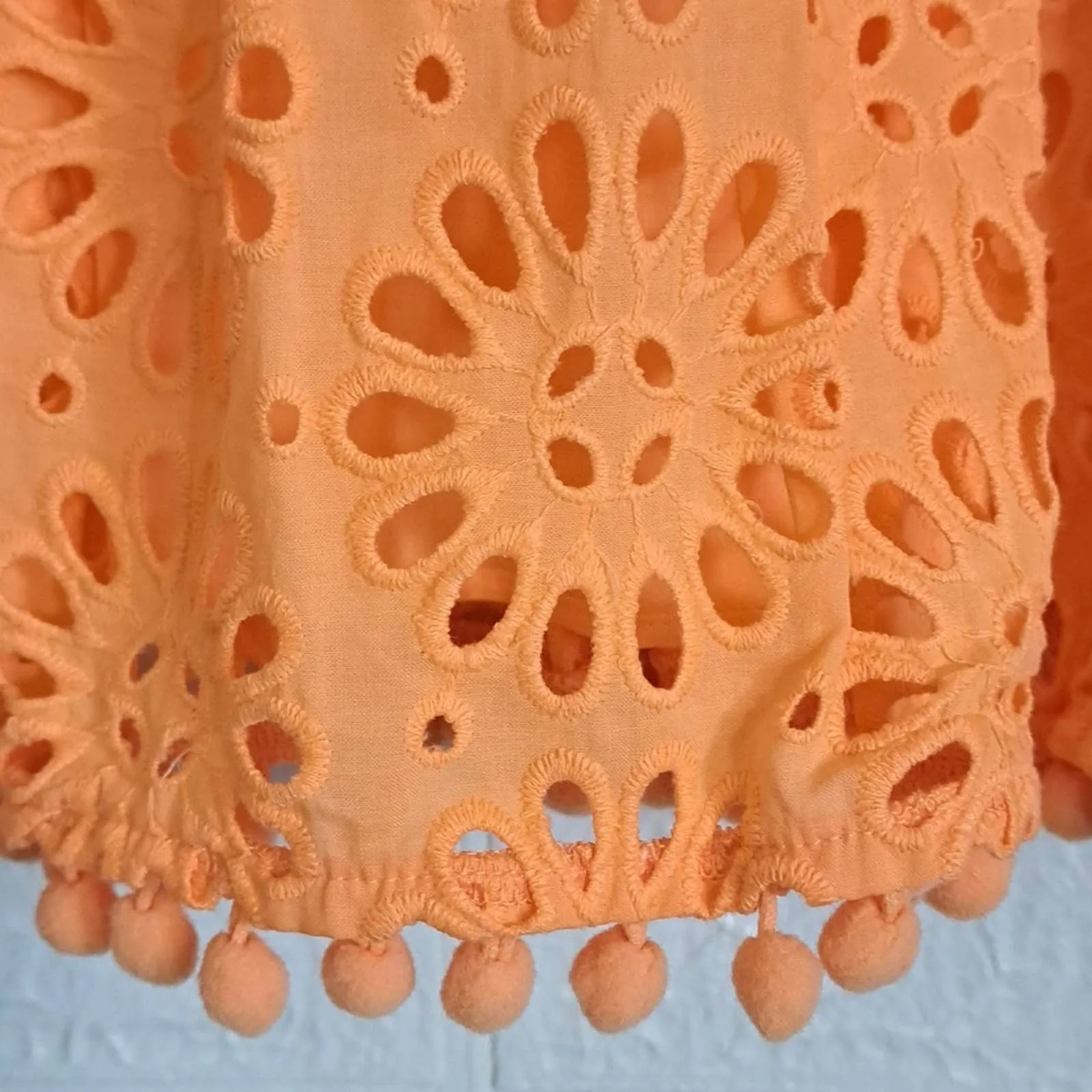 Lilly Pulitzer Bekah Top Cantaloupe Oversized Pinwheel Eyelet LG