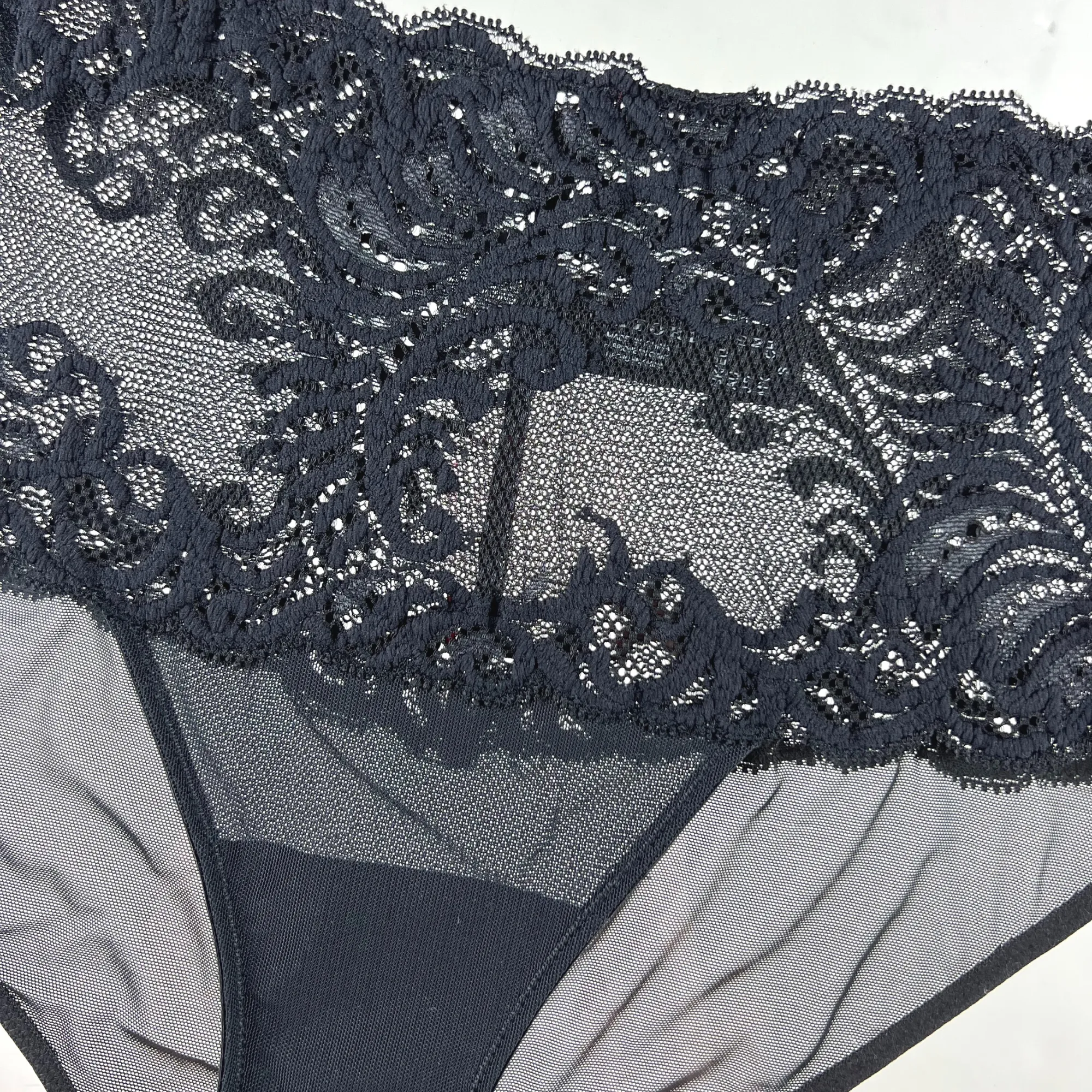 Natori Feathers High Waist Brief