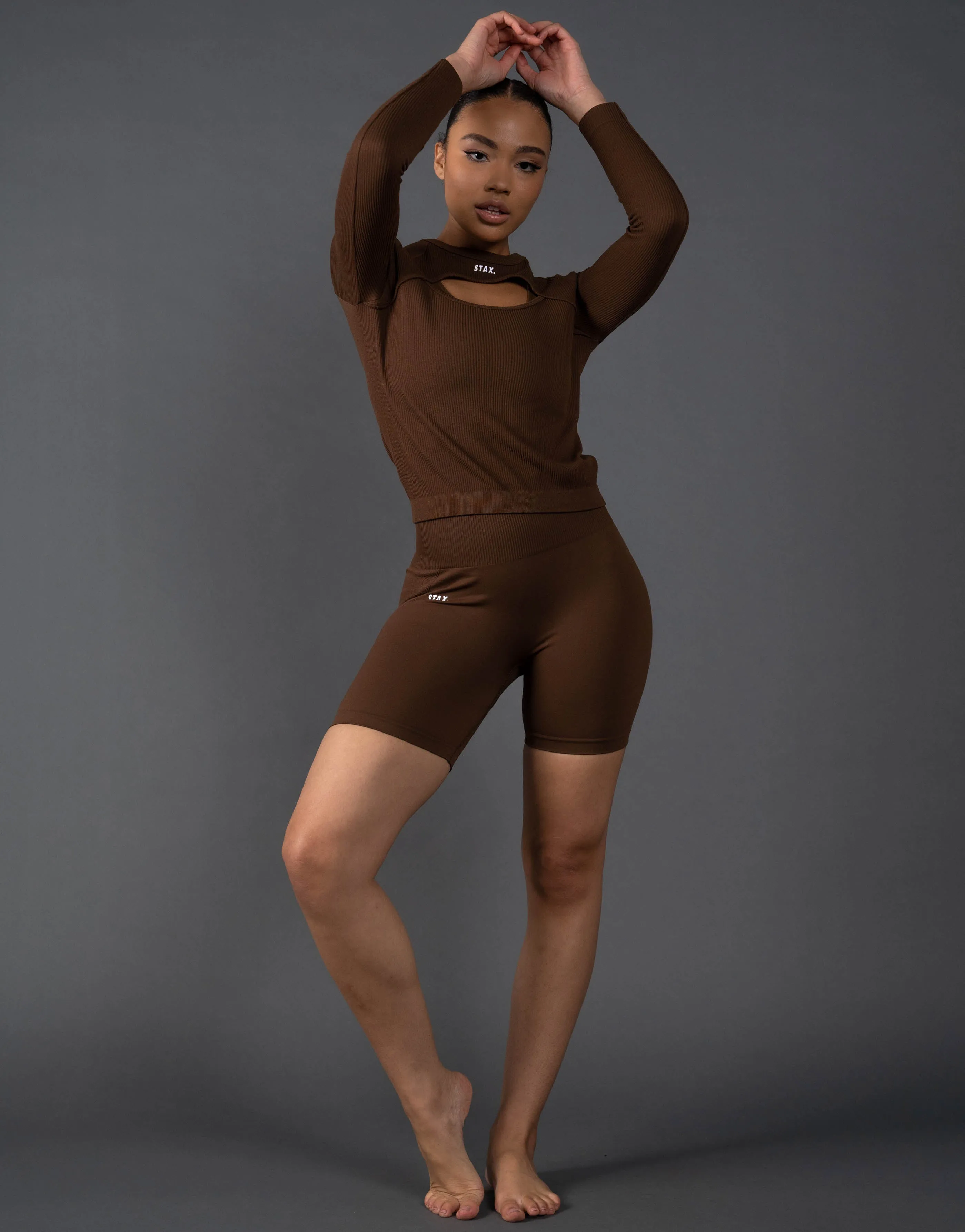 Premium Seamless Cut Out Long Sleeve Lounge V5.1 - Bark