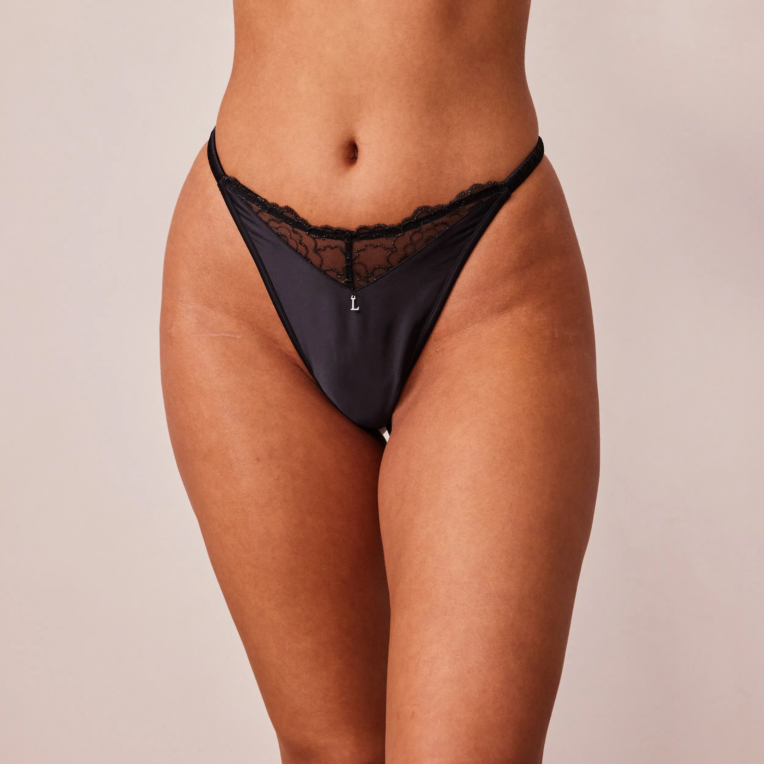 Quilted Lace G-string - Black